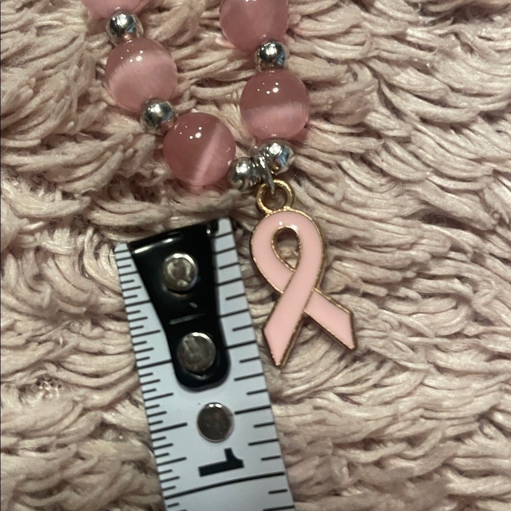 🔥4/$20 🌸NIB Breast Cancer Beaded Bracelet with Pink Ribbon - Picture 8 of 8